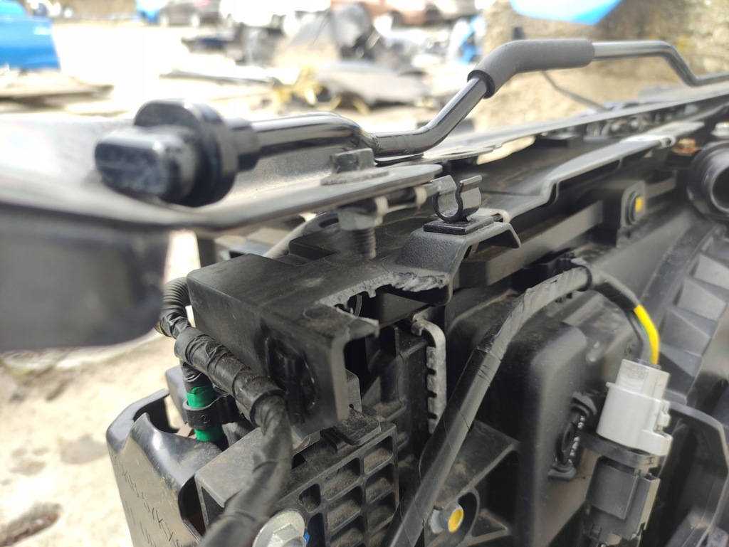 фото №11, Mazda cx-30 pas передній радіатор підсилювач балка жалюзі