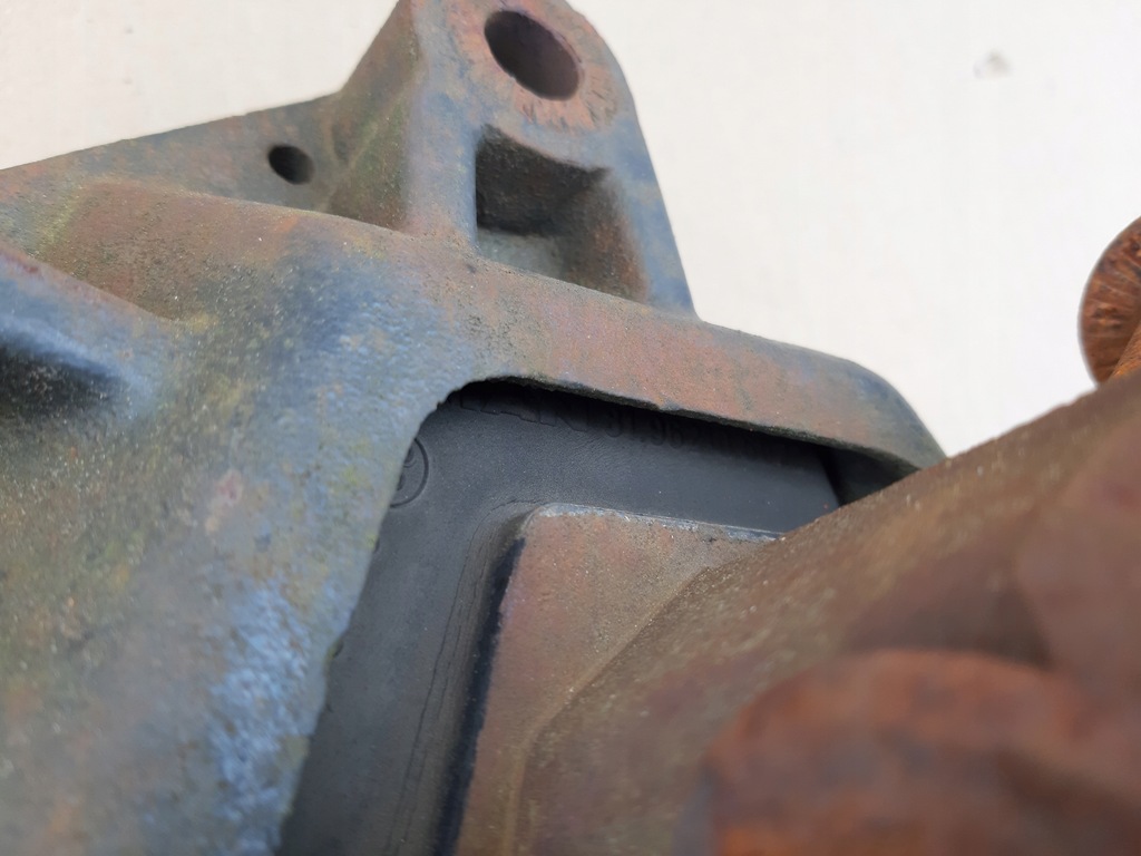 фото №5, Man tga кронштейн двигуна подушка 8196216072