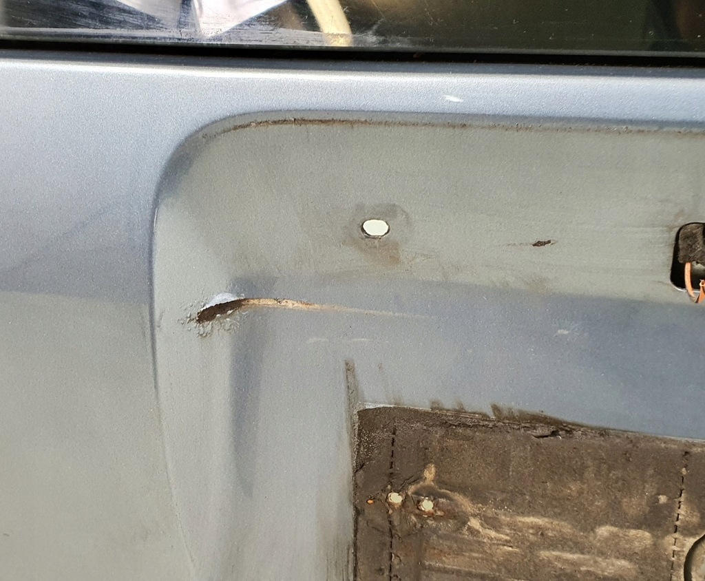 фото №5, Крышка багажника задняя стекло 20 ford mondeo mk3 kombi