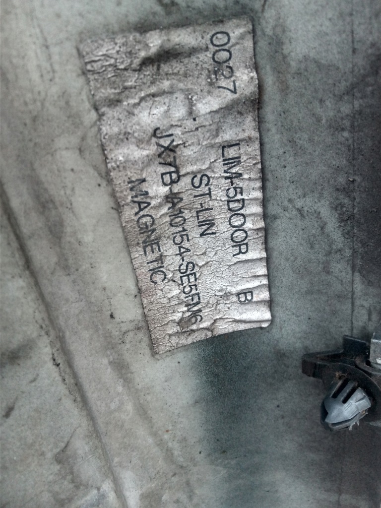 Ford focus mk4 порог накладка порог правый  st line с Разборки