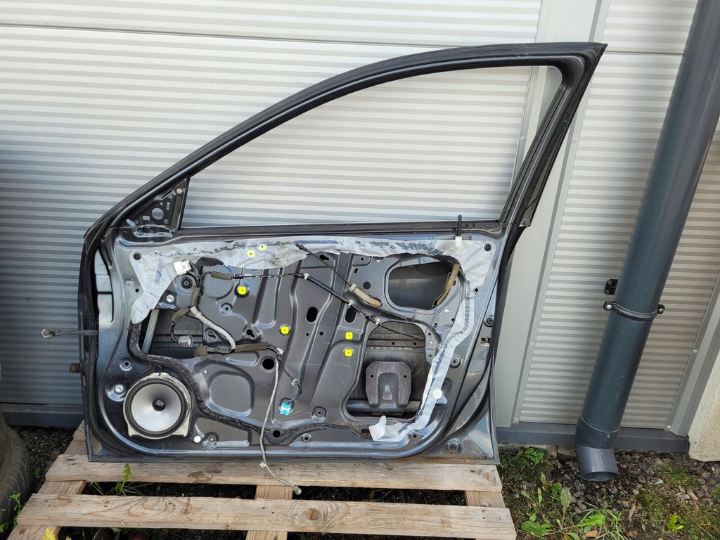 фото №8, Honda accord vii sedan дверь правый перед nh658p