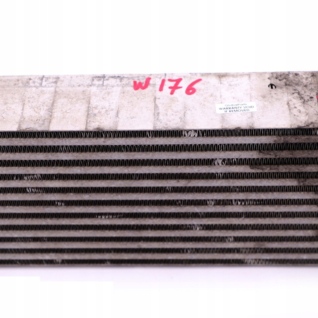 Mercedes w176 w246 дизель інтеркулер a2465000900 Оригінал