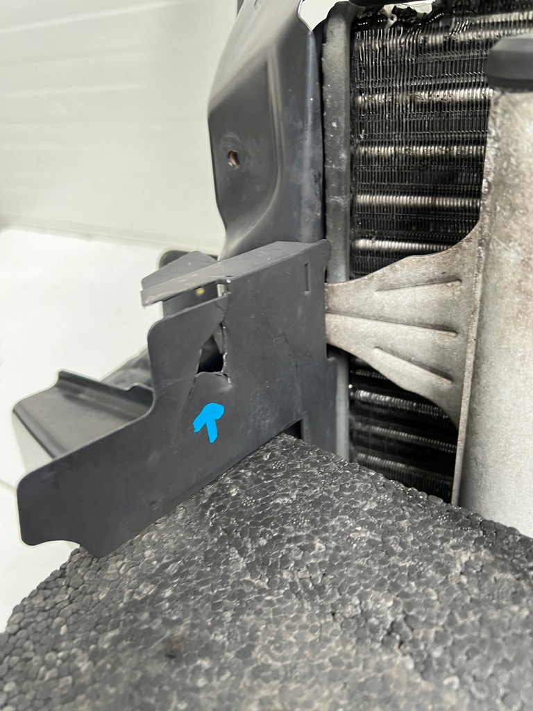 фото №5, Pas передній радіатор skoda roomster