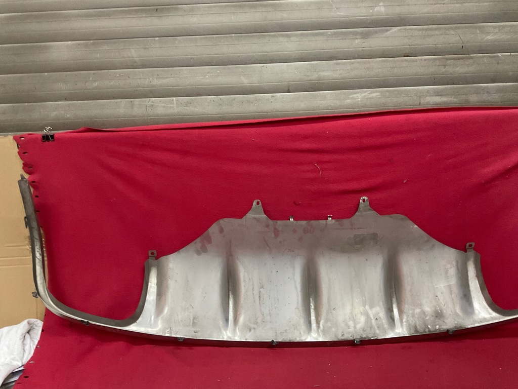 фото №8, Накладка бампера диффузор лист porsche macan