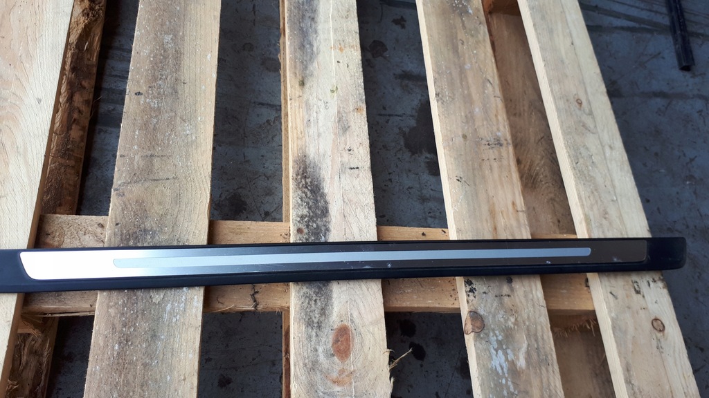 фото №1, A5 8w молдинг накладка порог левая coupe