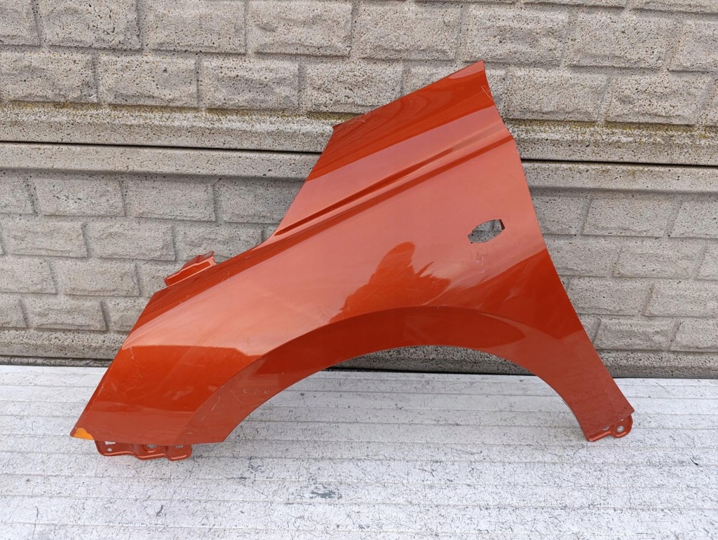 фото №1, Suzuki swift mk9 крыло передний левый оригинал