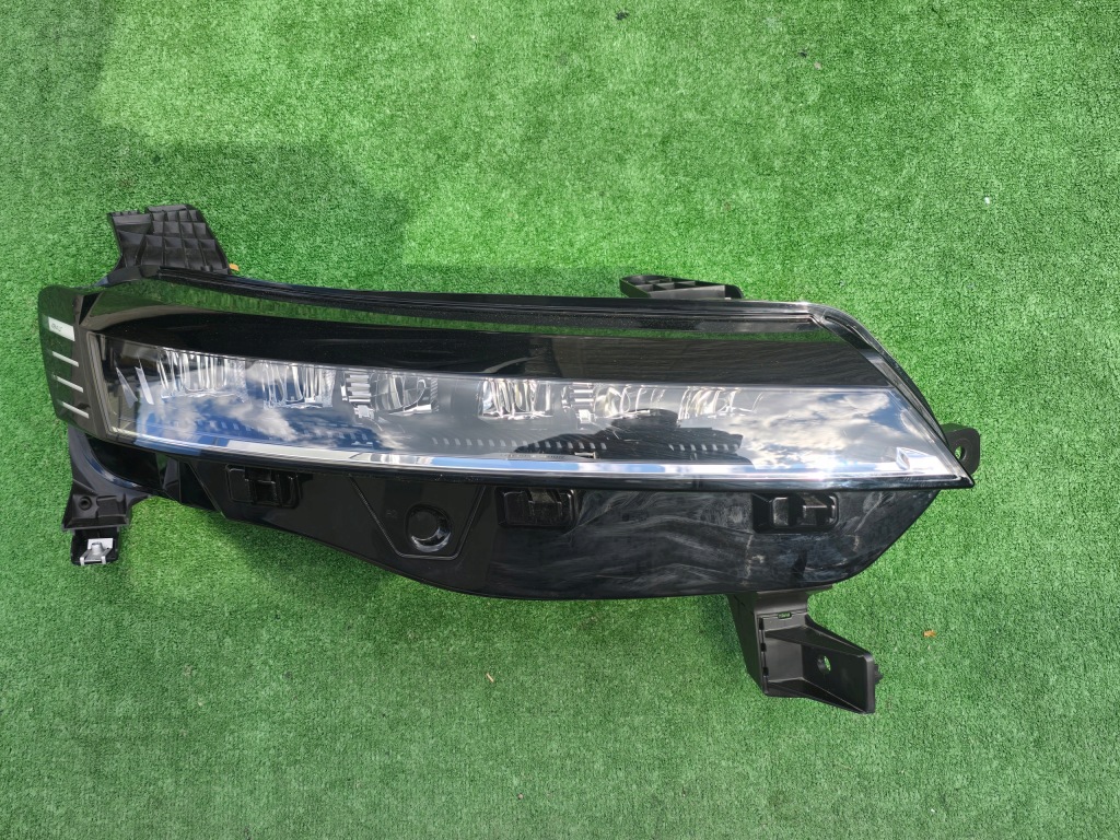 Купити Renault megane 5 v full led фара передня комплект