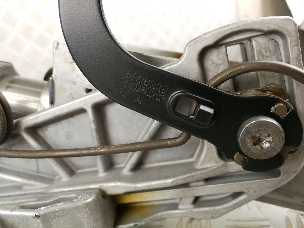 фото №11, 31387668 колонка рулевая крестовина volvo v60 i lift s60 ii 2013-2018 euro