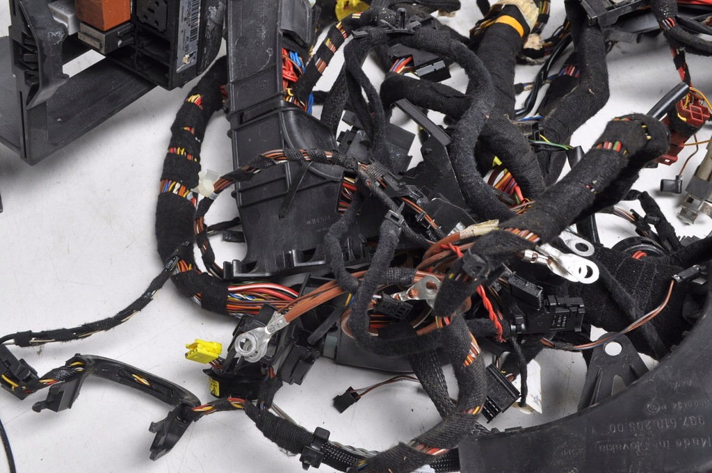 фото №12, Porsche 911 997 жгут электропроводка салона 99761030100