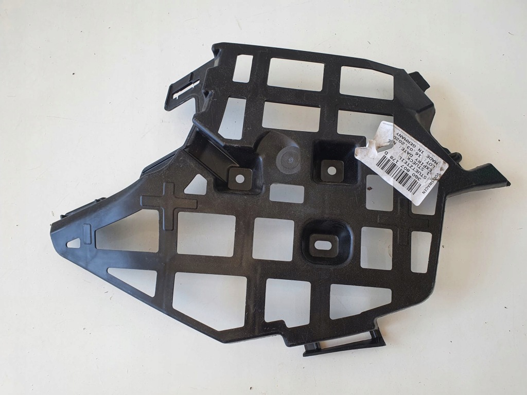 фото №1, Vw passat b8 3g0 направляющая бампера правый перед