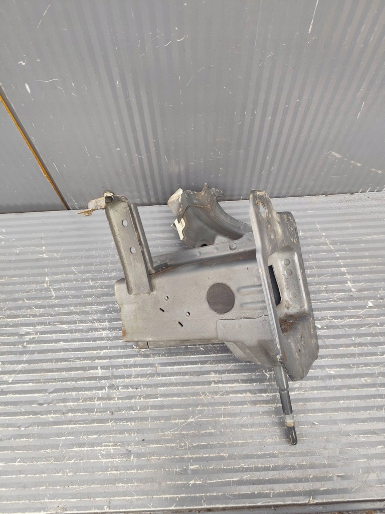 фото №1, Kia sportage v чверть лонжерон перед права