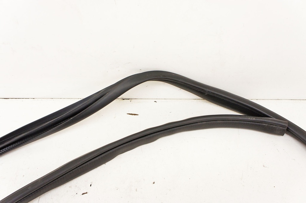 фото №5, Mx234 subaru xv i прокладка дверь правый перед