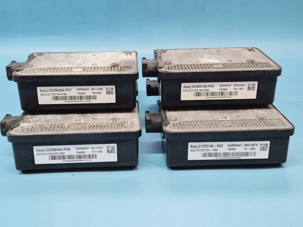 Радар датчик датчик 22208484-p08 ecu 21723744-p07 volvo fh renault t range Оригінал