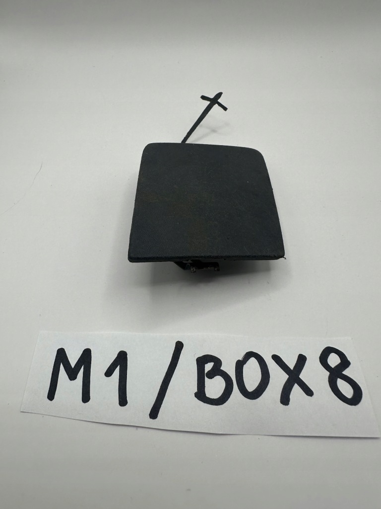 фото №1, Ducato заглушка фаркоп бампера перед 1307988070