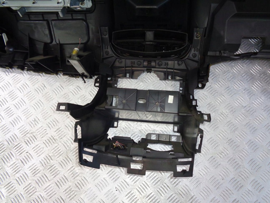 фото №12, Приборная панель приборная консоль приборная панель + подушка безопасности пассажира renault clio iii 05- eu