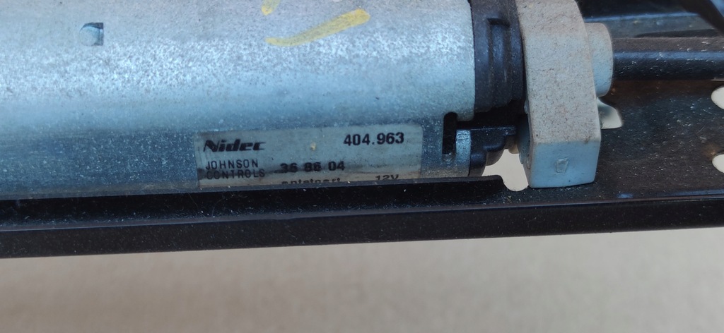 фото №6, Kuga mk1 моторчик регулювання сидіння правого каркас