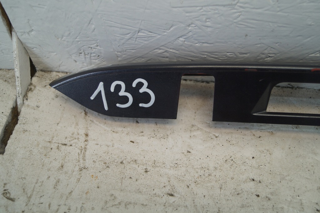 фото №8, Накладка крышки subaru wrx sti 14-17