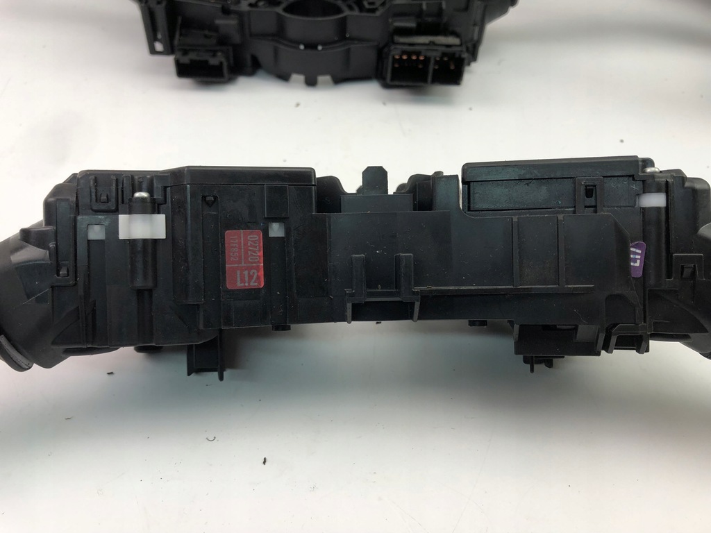 фото №10, Toyota auris ii rav4 iv переключатель комбинированный переключатели 17f852