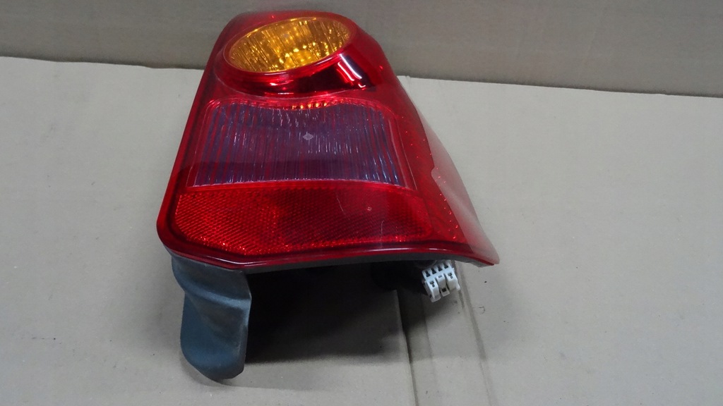 фото №4, Space star lift лампа правий задня mr913174