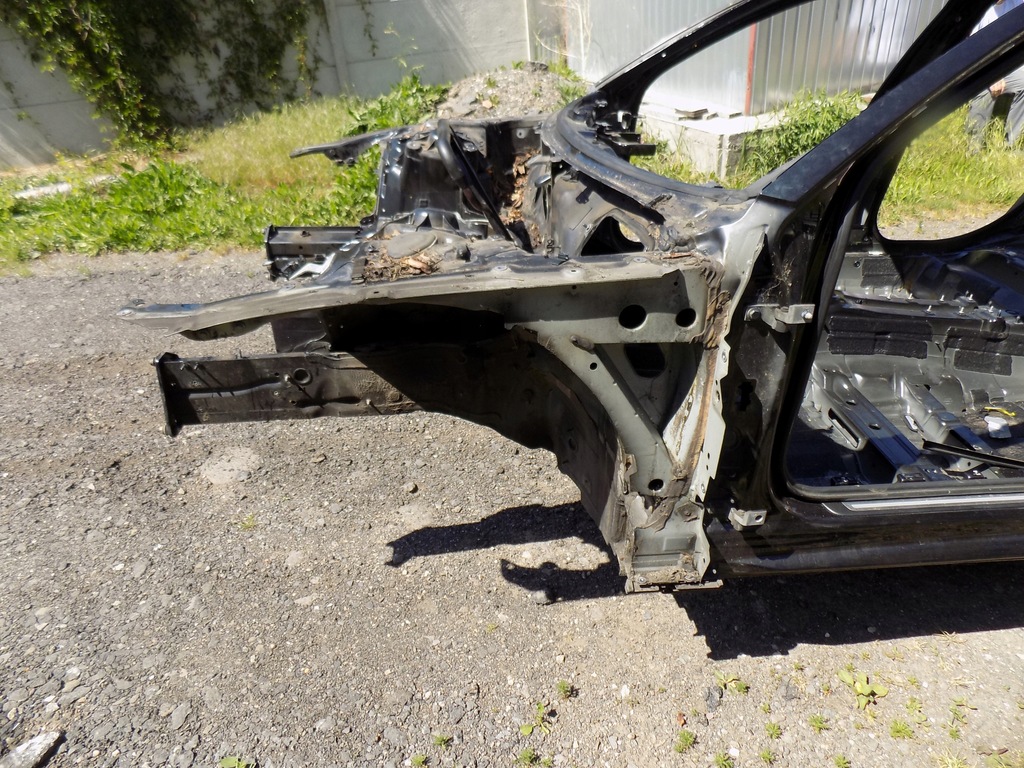 фото №1, Audi a6 c7 чверть блок двигуна лонжерон ліва перед lz9y