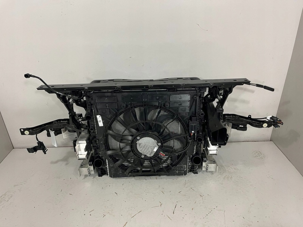 Перед комплектный  перед bmw x5 g05 5a45329 с Разборки