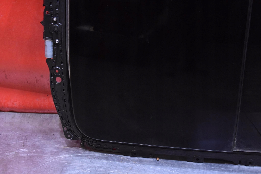 фото №5, Люк крыша панорама audi e-tron 55 18-21