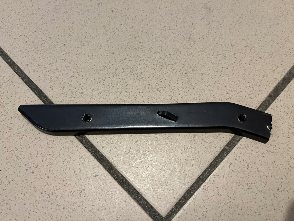 фото №5, Направляющая направляющая бампера правая skoda rapid toledo