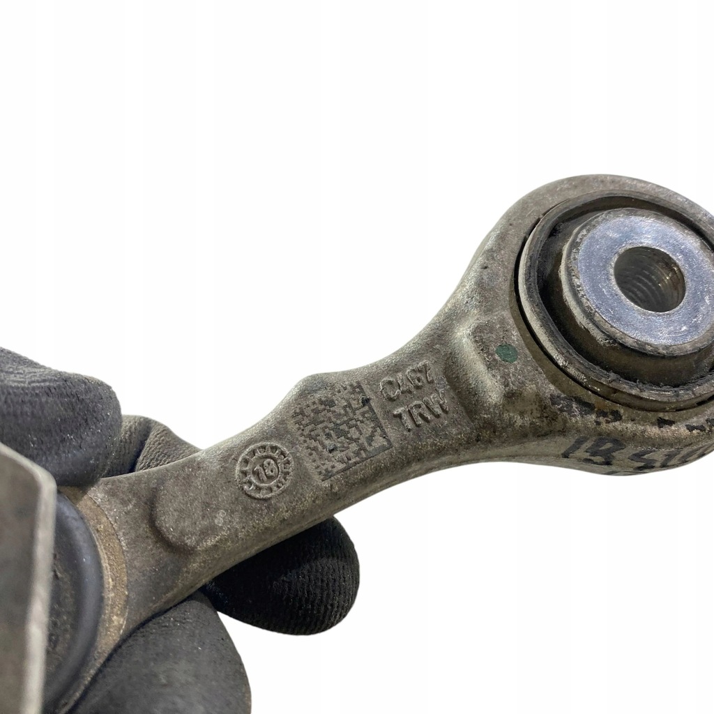 фото №8, Alfa romeo stelvio 2019 права сторона важіль задній