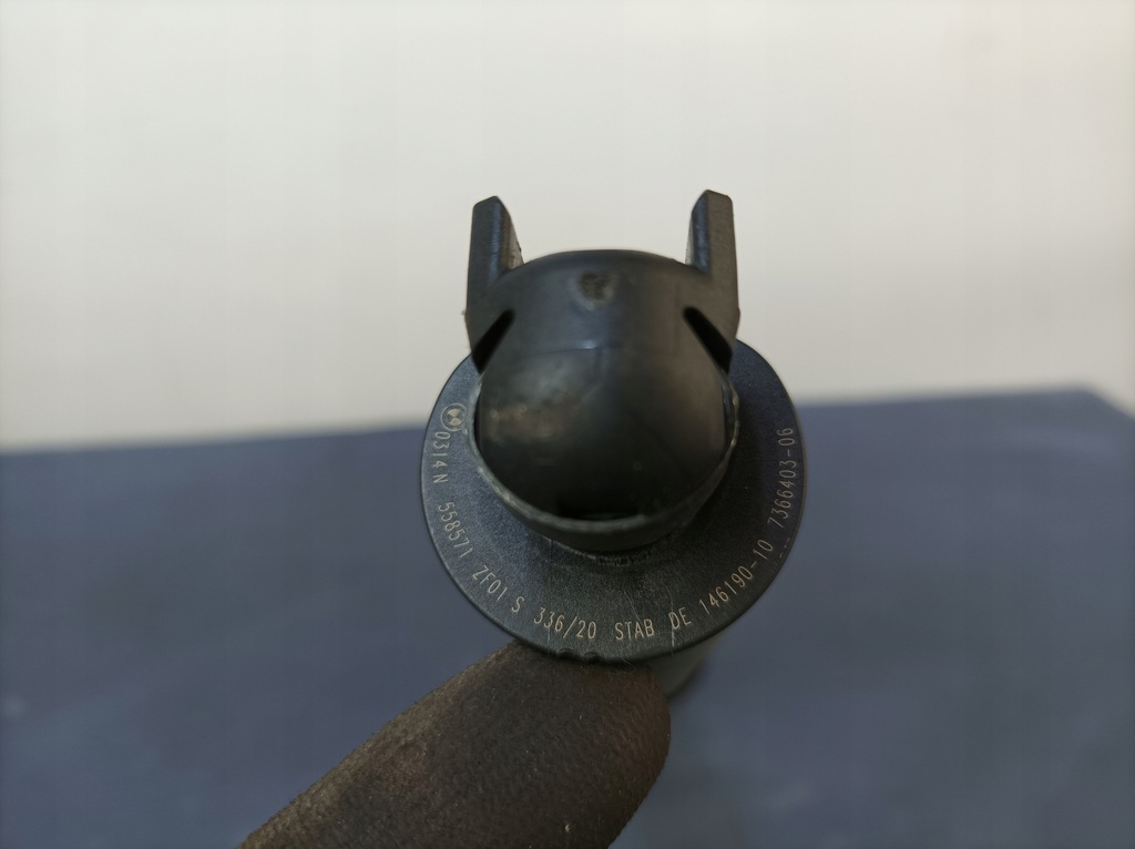 фото №5, Bmw 5 g30 амортизаторы амортизаторы крышки задняя 8737952