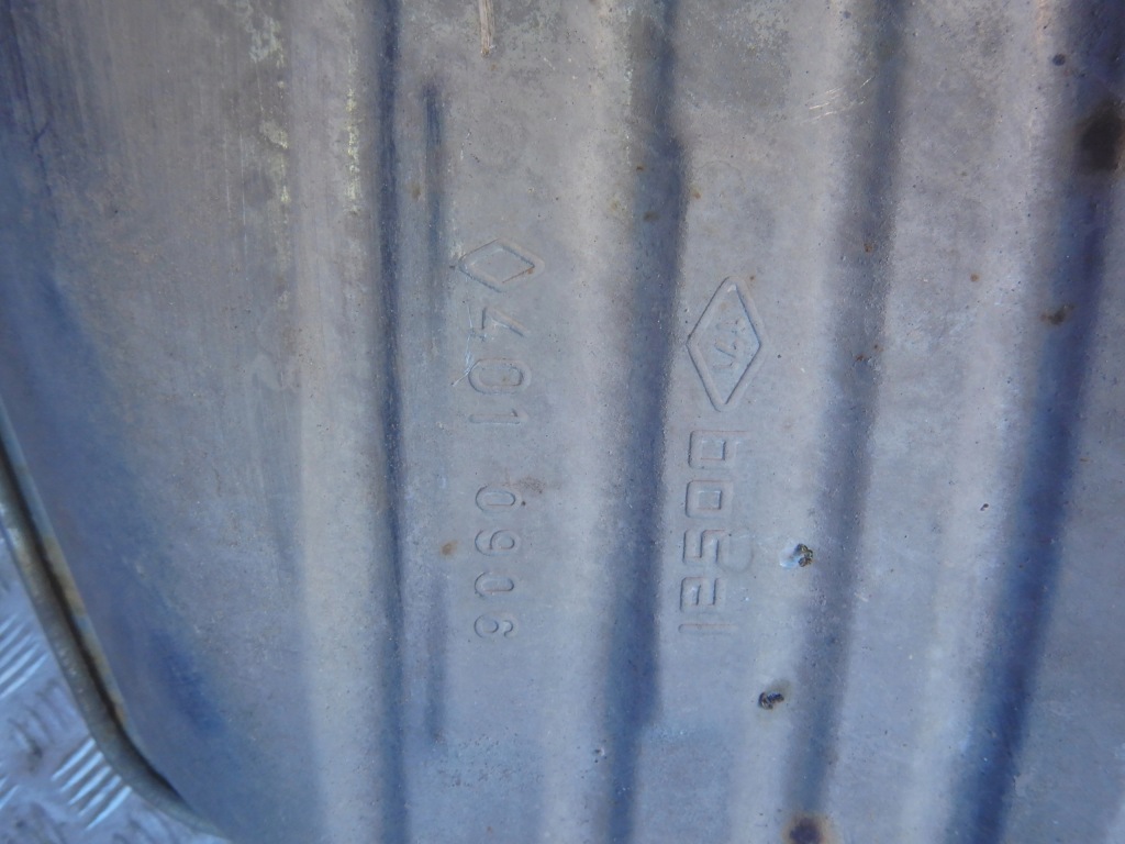 Mercedes e-klasa w210 2,0 b 16v 136km sedan гасник середній кінцевий wydach в Україні