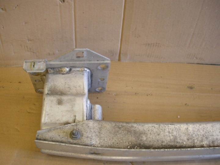 фото №4, Peugeot 308 балка бампера