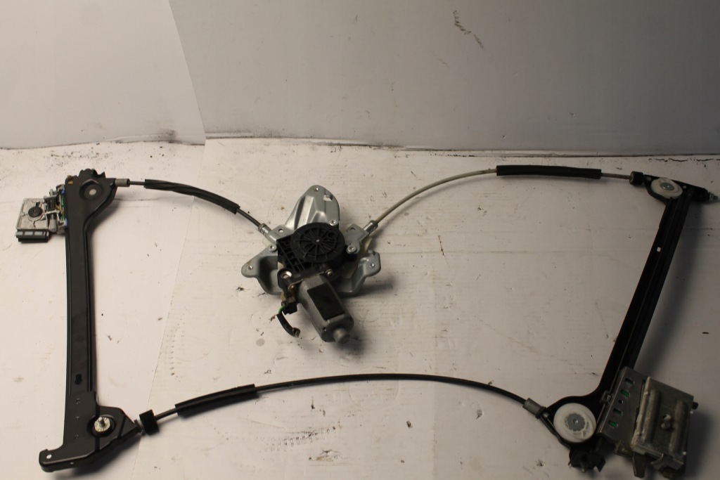 Купити Підйомник скло лівий перед mercedes slk r170 рестайлінг