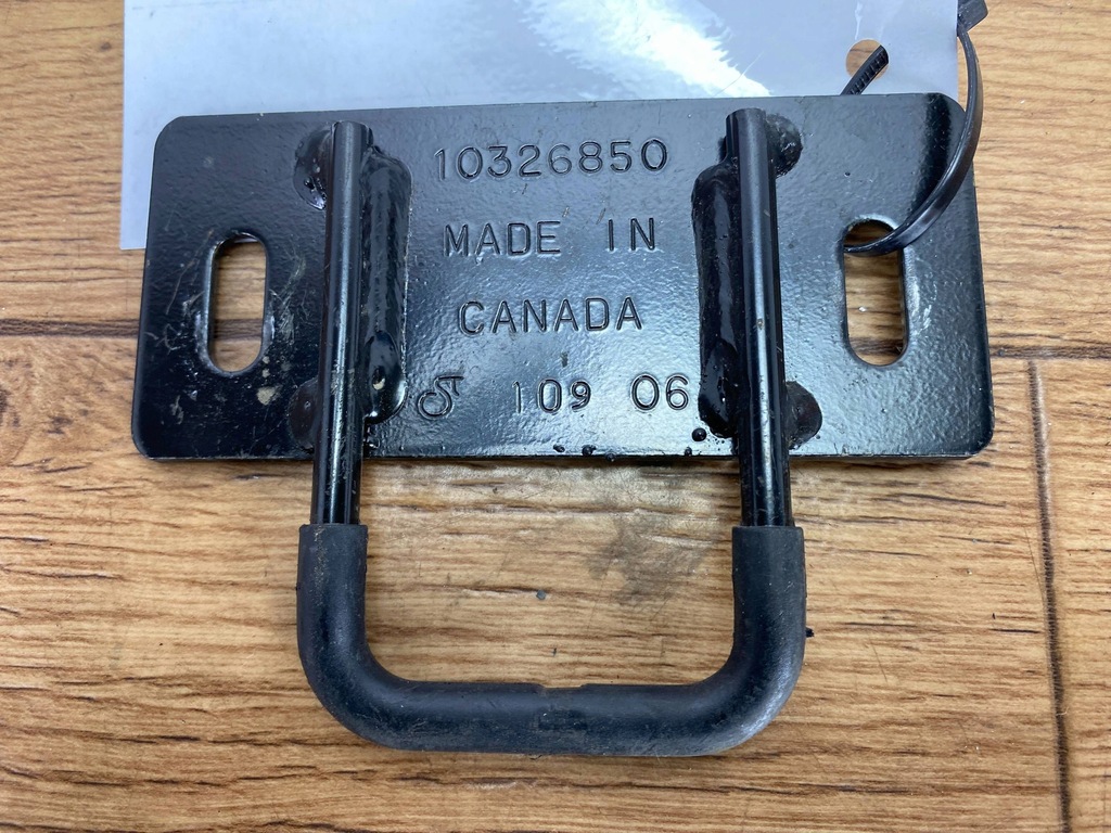 фото №8, Замок крыша кронштейн кронштейн chevrolet corvette c6 2005+