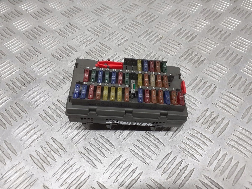 фото №1, Коробка предохранителей citroen berlingo i 1.4