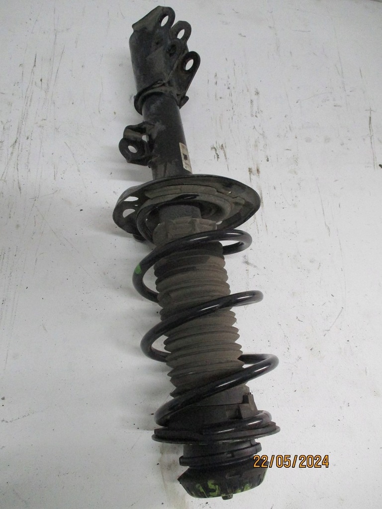 фото №7, Амортизатор амортизатор toyota yaris iv cross 1,5 hyb 48520-0dg530 правий