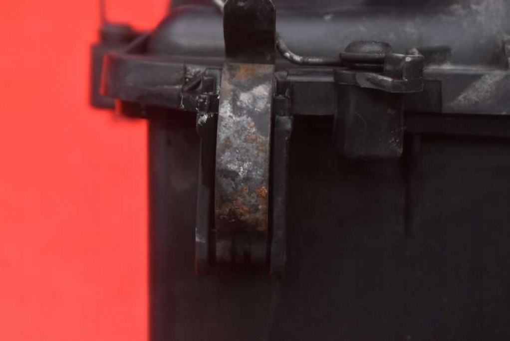 фото №8, Корпус фільтра повітря 281102h000 kia ceed 1 i 1.6 16v 126 km 07-10