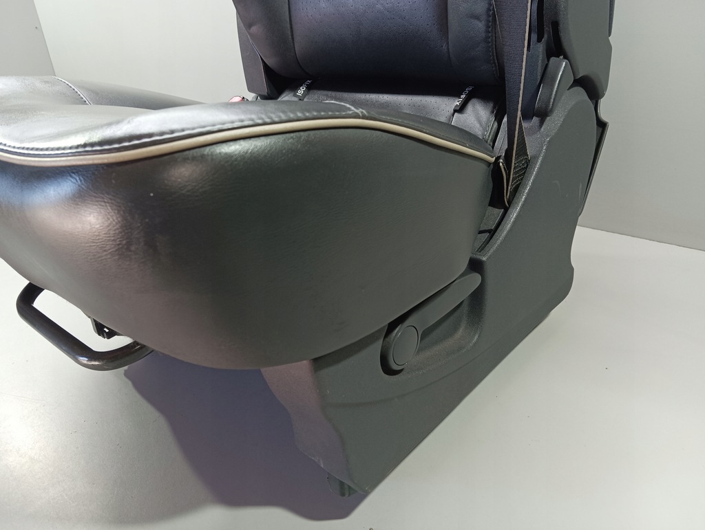 фото №5, Сиденье правый левый задняя средний кожа isofix renault espace iv