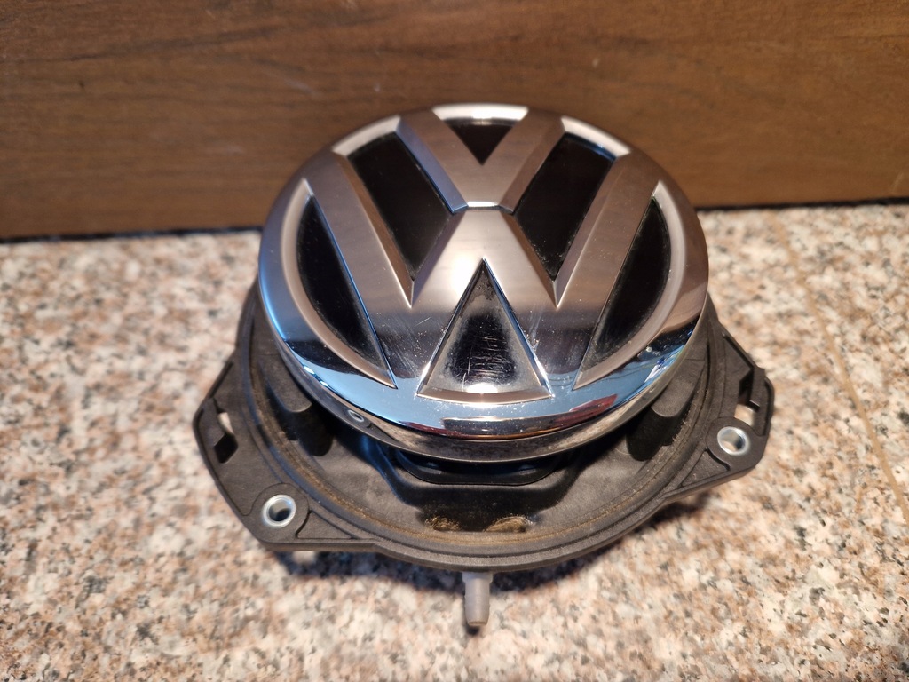 фото №1, Камера заднего вида значок ручка vw t-roc