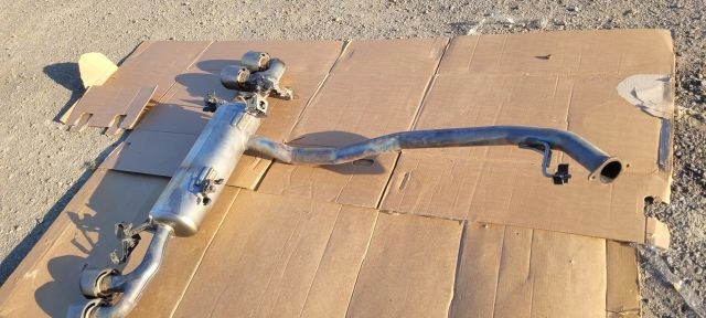 фото №1, Nissan gt-r gtr r35 nismo гасник вихлоп активний