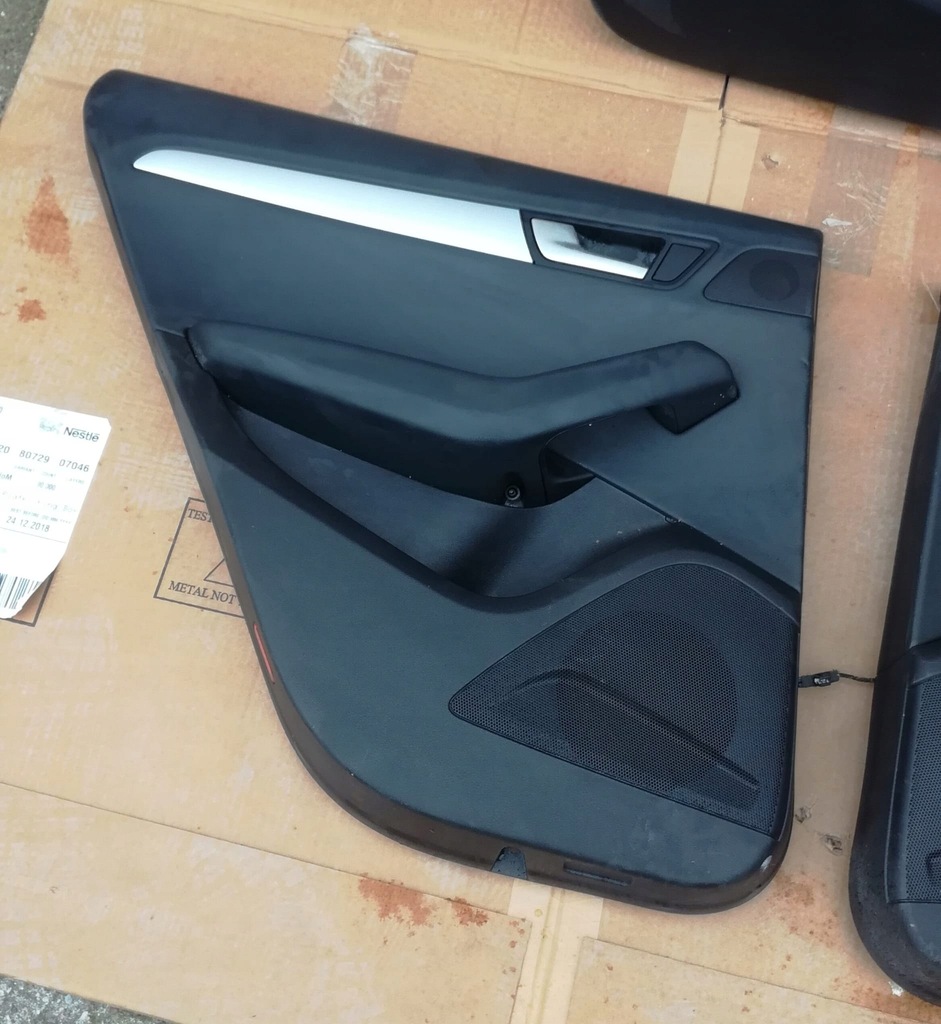 фото №10, Audi q5 8r 8r0 обшивки обшивка двері перед задня 3 szt правий лівий ładne