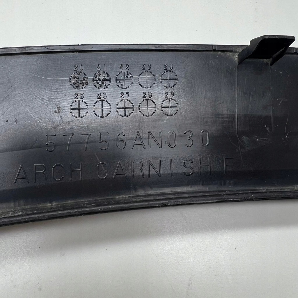 фото №11, Subaru outback vi 6 20r- молдинг накладка бампера перед левая 57756an030