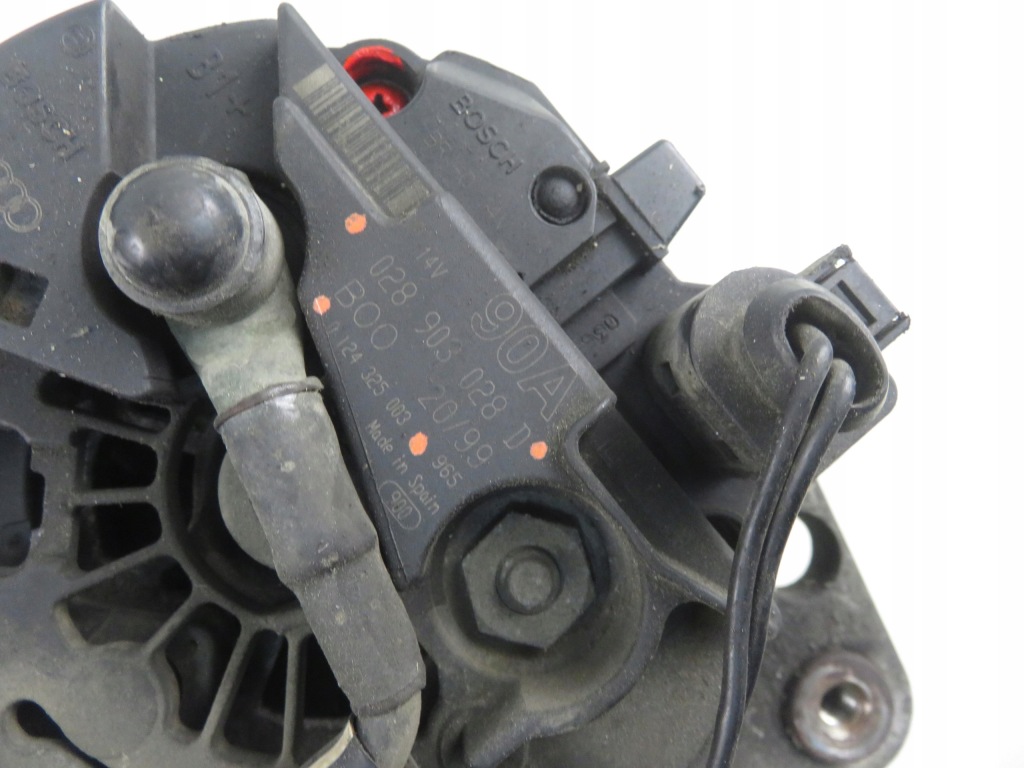 Генератор audi a3 8l1 1.6 - akl 028903028d 0124325003 в Украине