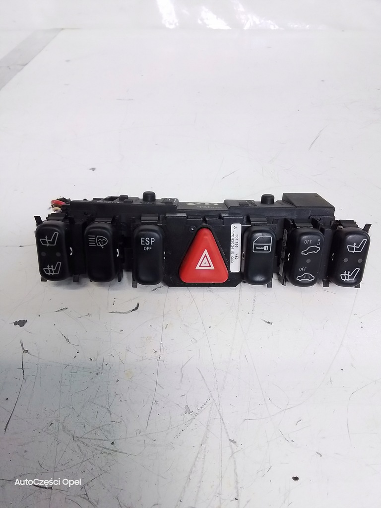 фото №1, N688 панель переключателей mercedes-benz slk r170 2108200151