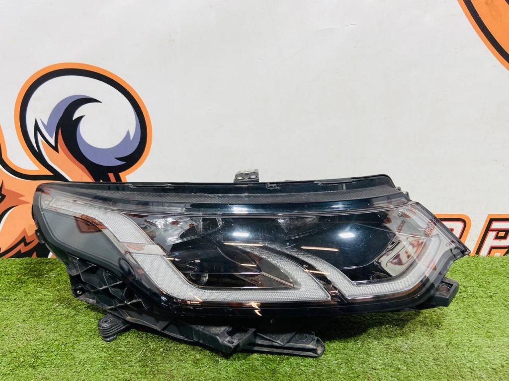 Купить Фара правый  фара led land rover discovery sport l550 lk72-13w029-db