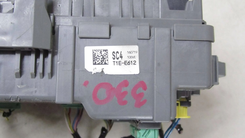 фото №5, Honda cr-v iv 1.6 коробка предохранителей t1e-e612