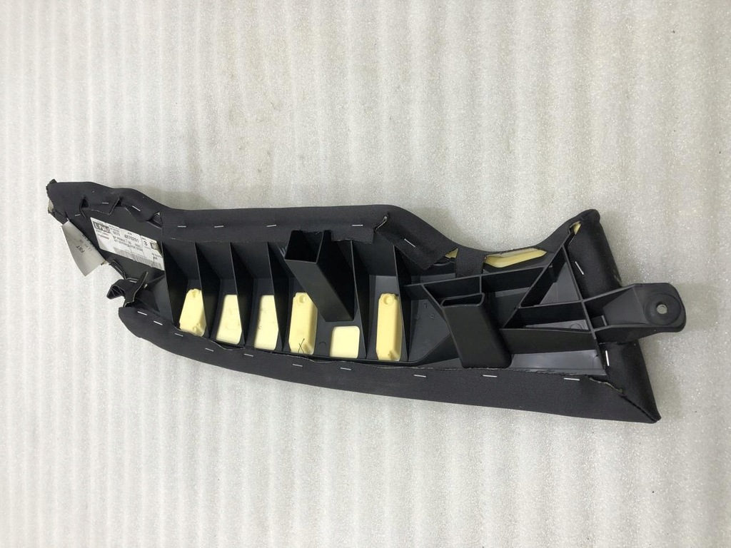 фото №5, Обшивка сиденье задняя audi a5 8t 8t0857791