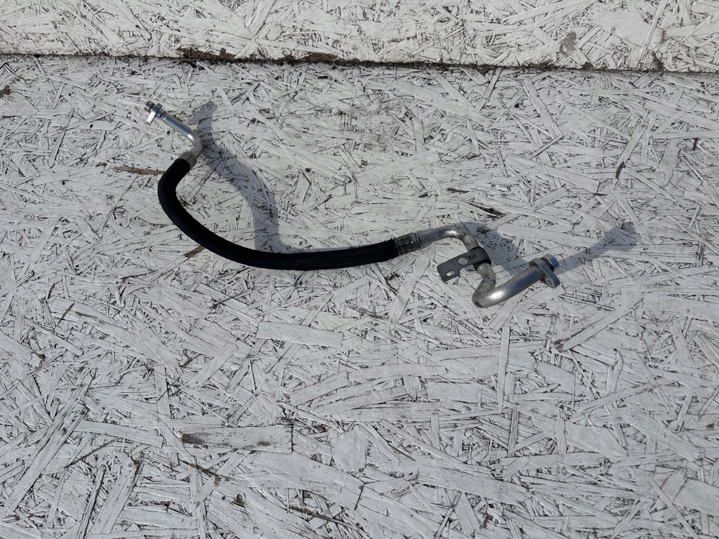 Купити Espace v шланг трубка патрубок кондиціонера 1.6 tdci 924547715r