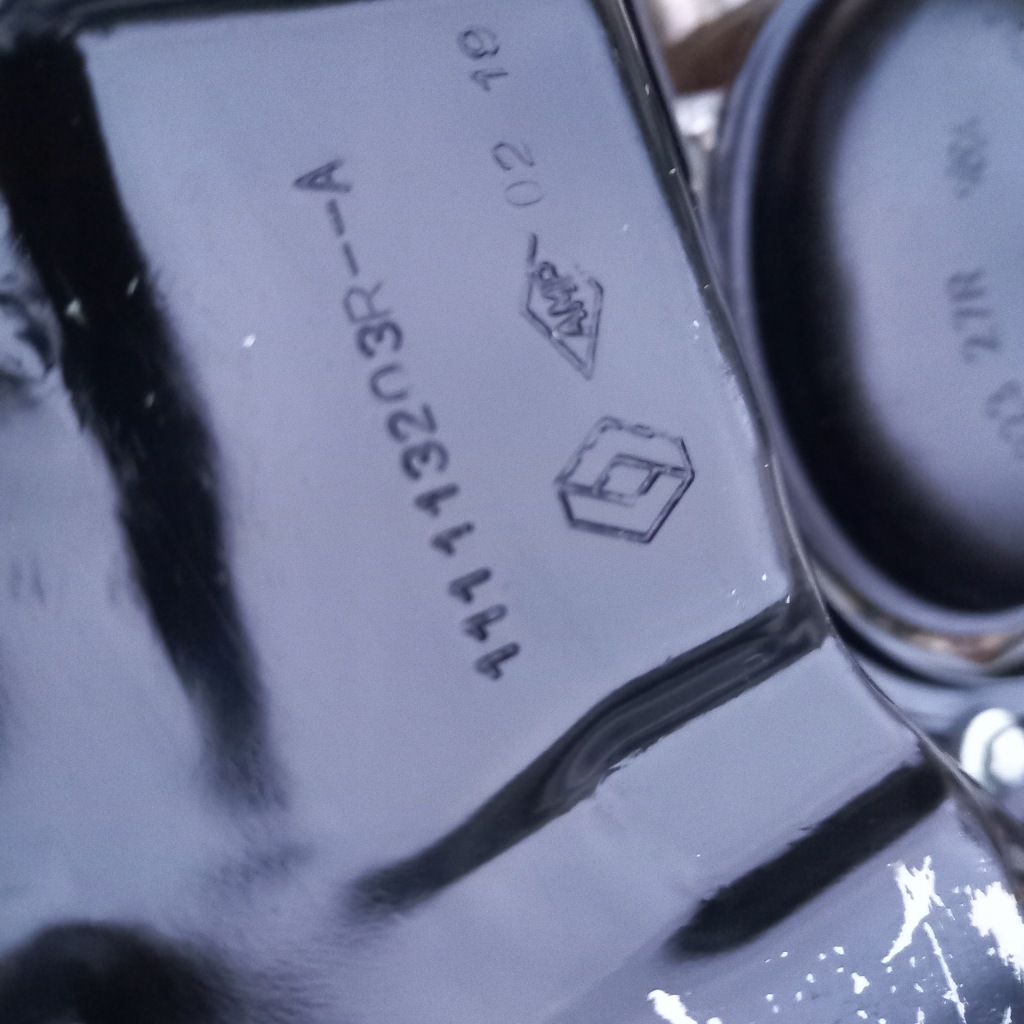 Поддон масляная krater nissan qashqai j11 2 renault 1.3 tce hr13 110175352r Киев