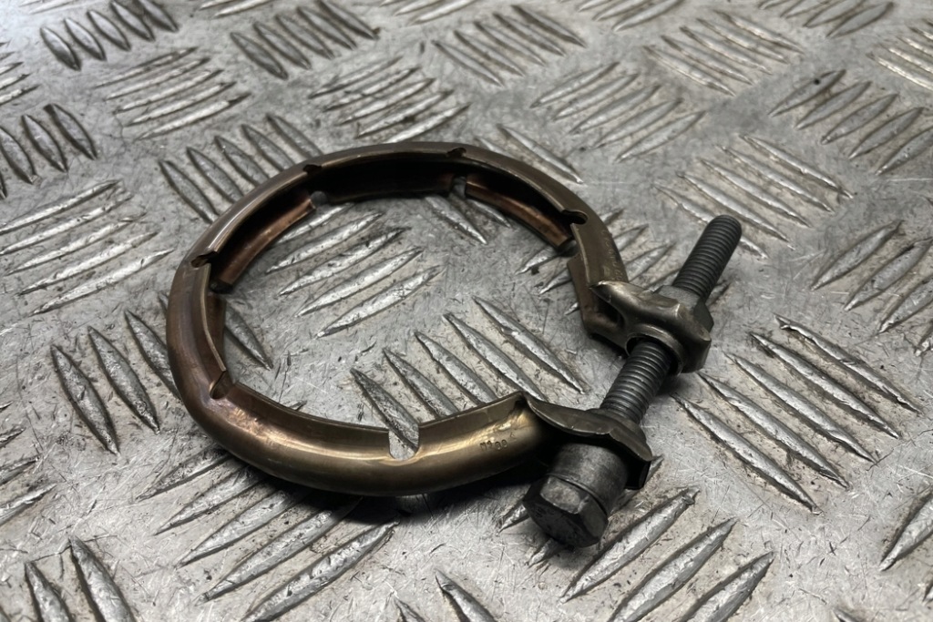 фото №7, Суппорт соединитель глушителя bmw 3 gran turismo f34 8512137 2.0l дизель 160kw