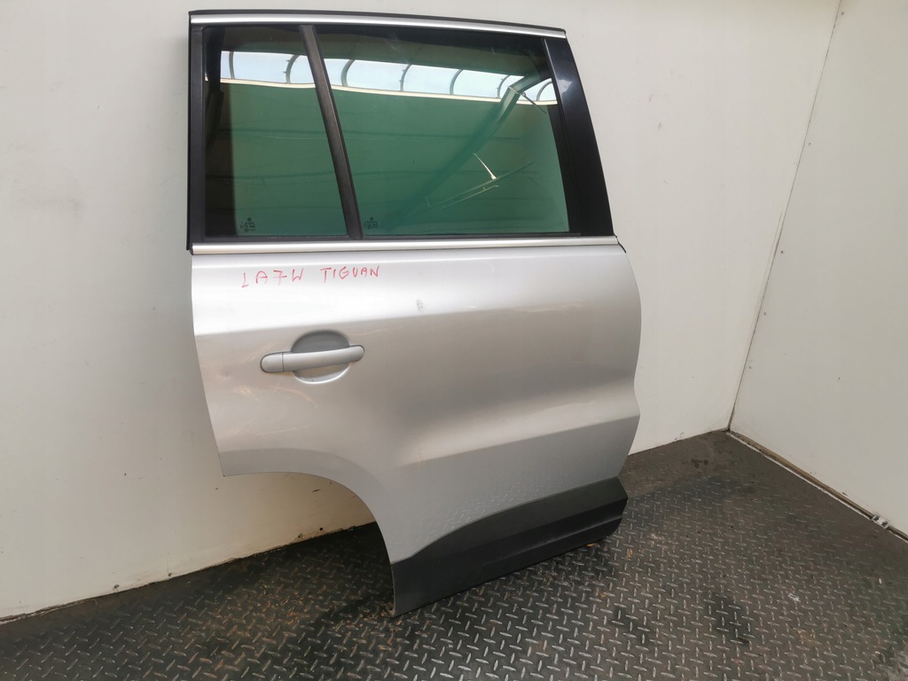 фото №10, Дверь правый задняя vw tiguan 5n оригинальный номер la7w 08-16